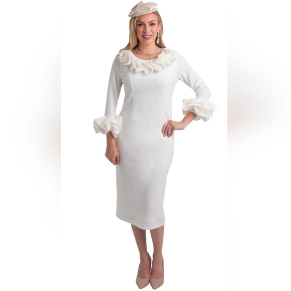 Elegant Lily & Taylor Size 10 White Ruffle‎ Long Sleeve Dress